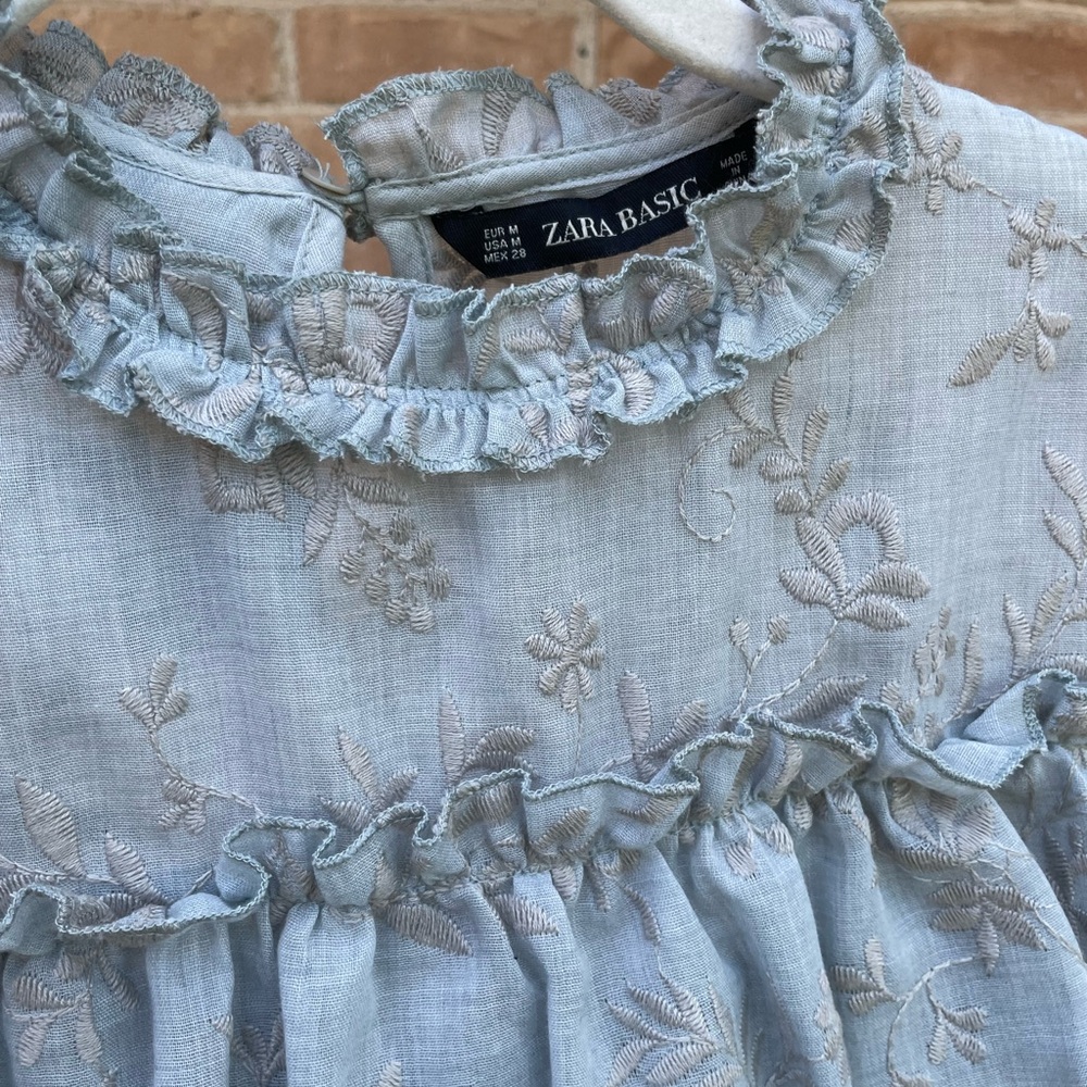 Zara Floral Ruffle Blue Top - Picture 3 of 5